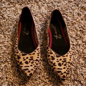 Seven 7 Animal Print Flats shoes 8